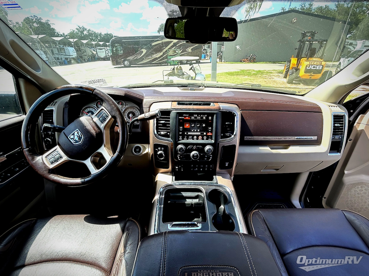 2017 Dodge Ram Long Horn 3500 Photo 13