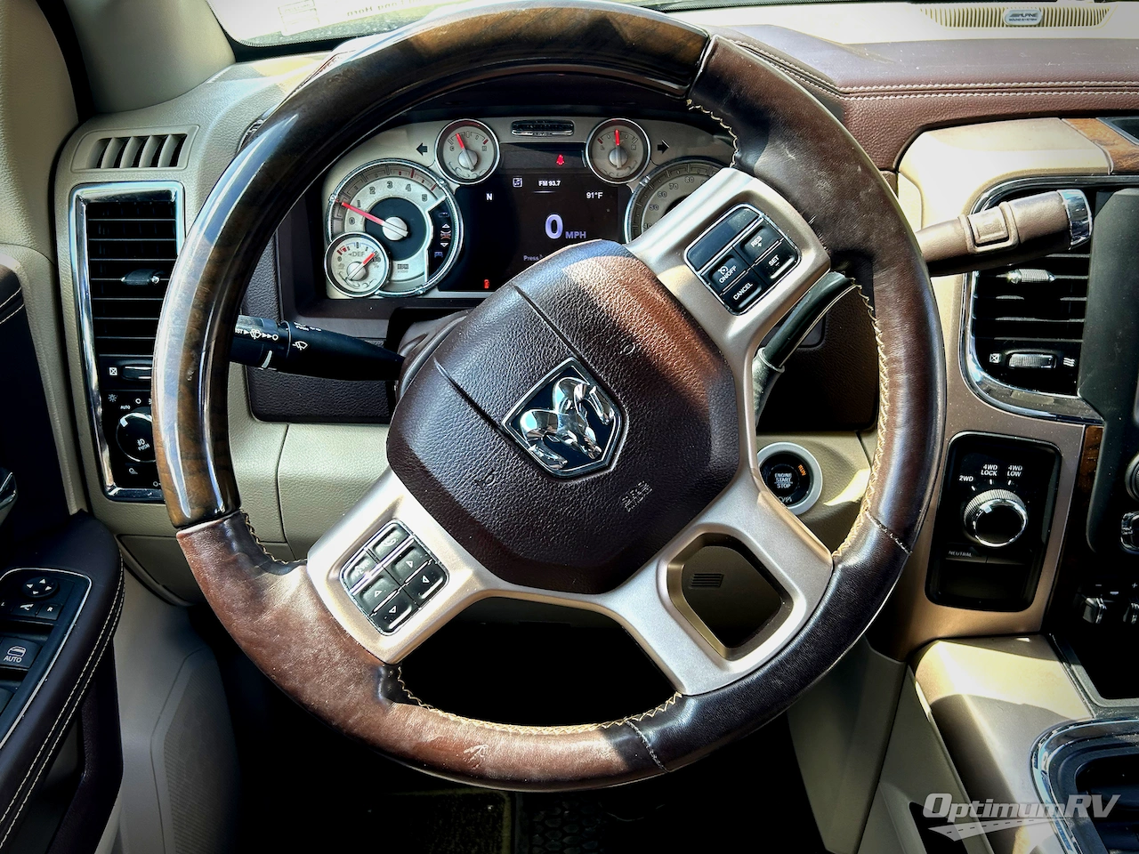 2017 Dodge Ram Long Horn 3500 Photo 14