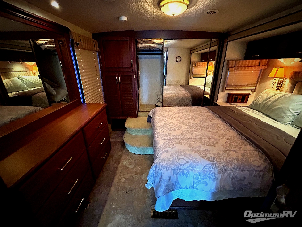 2004 Winnebago Journey 39K Photo 20
