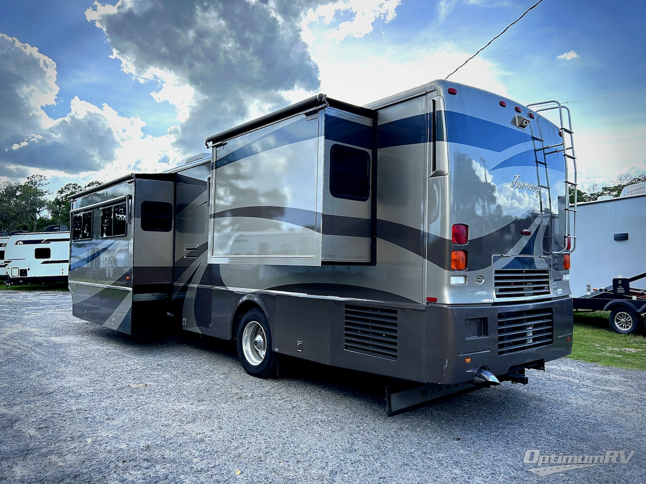 2004 Winnebago Journey 39K Photo 3