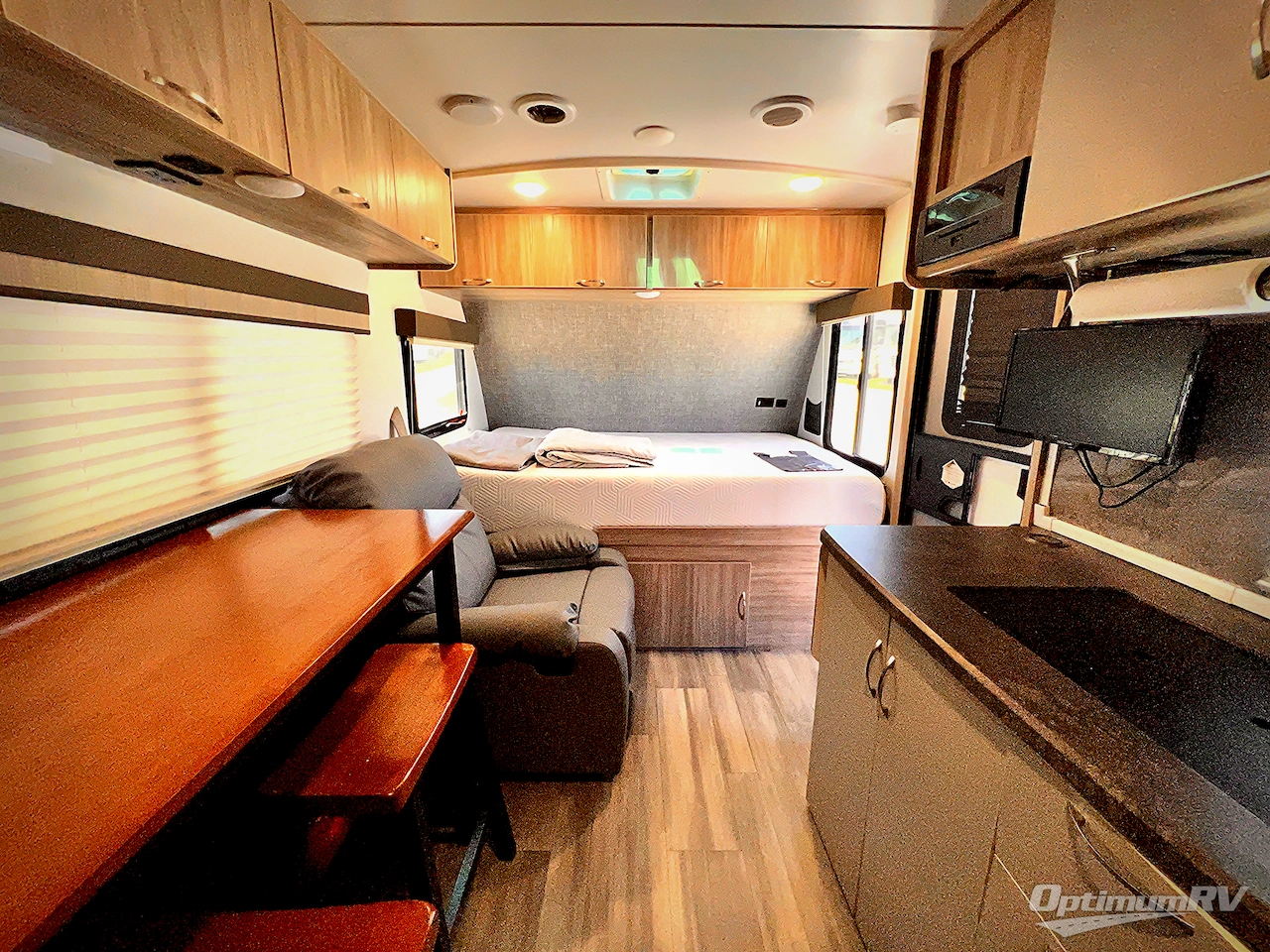 2022 Winnebago Towables Micro Minnie 1800BH Photo 5