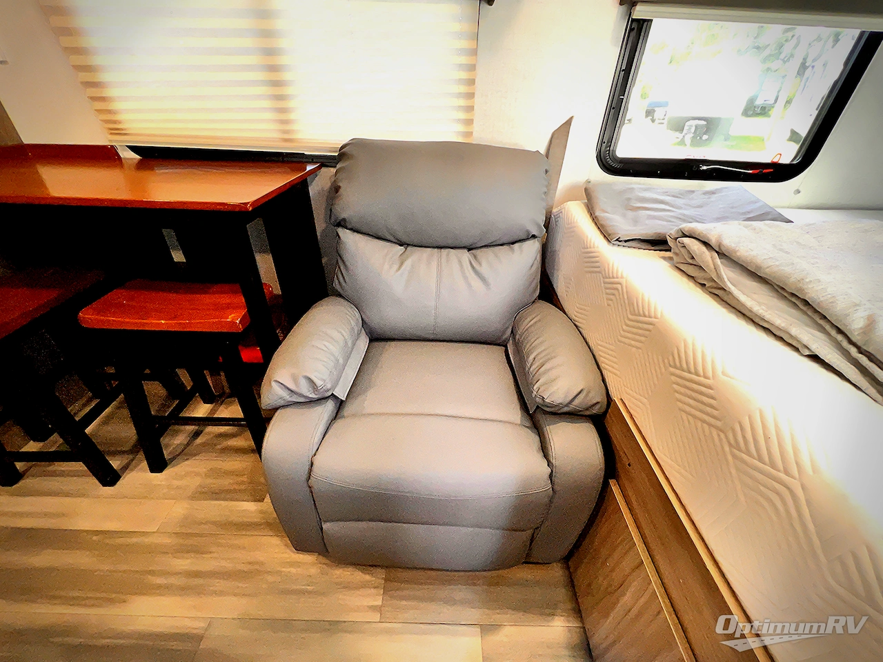 2022 Winnebago Towables Micro Minnie 1800BH Photo 8