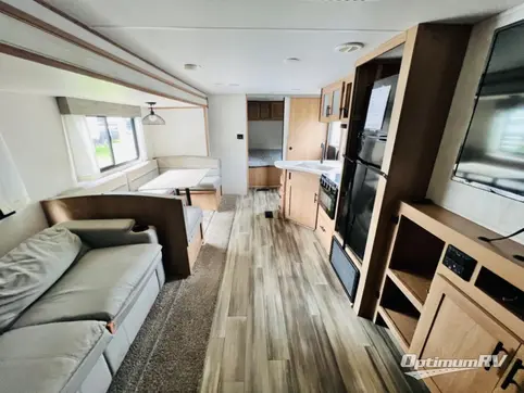 2022 Prime Time Avenger 27DBS RV Photo 3