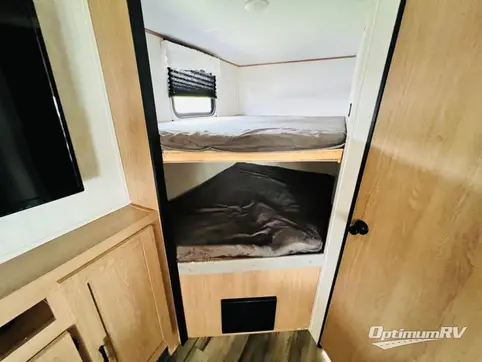 2022 Prime Time Avenger 27DBS RV Floorplan Photo