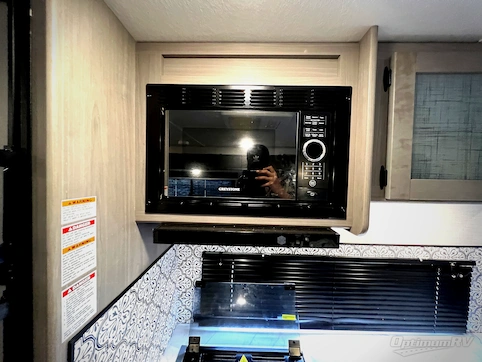 2023 Dutchmen Coleman Light 2755BH RV Photo 3