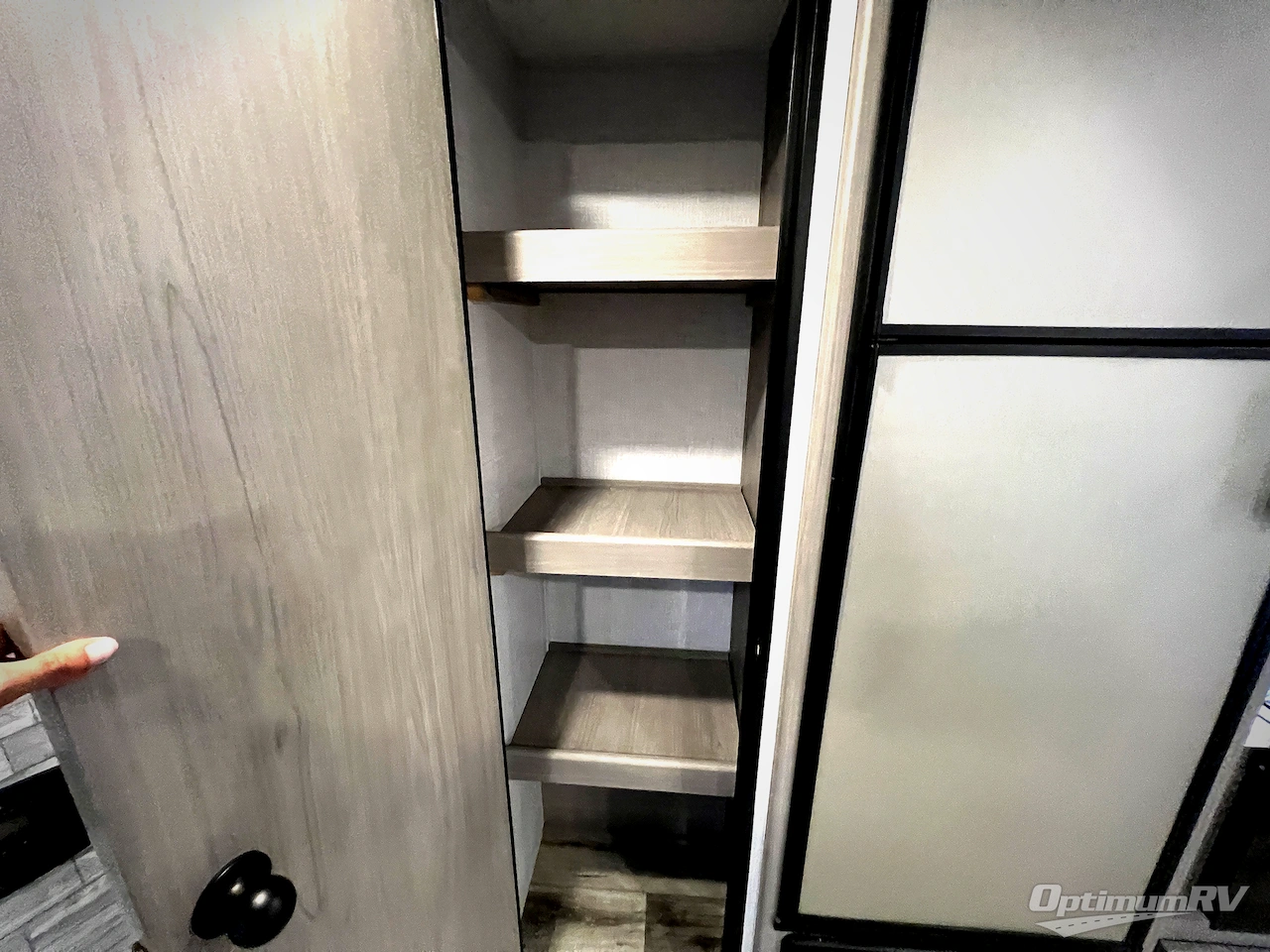 2023 Dutchmen Coleman Light 2755BH Photo 12