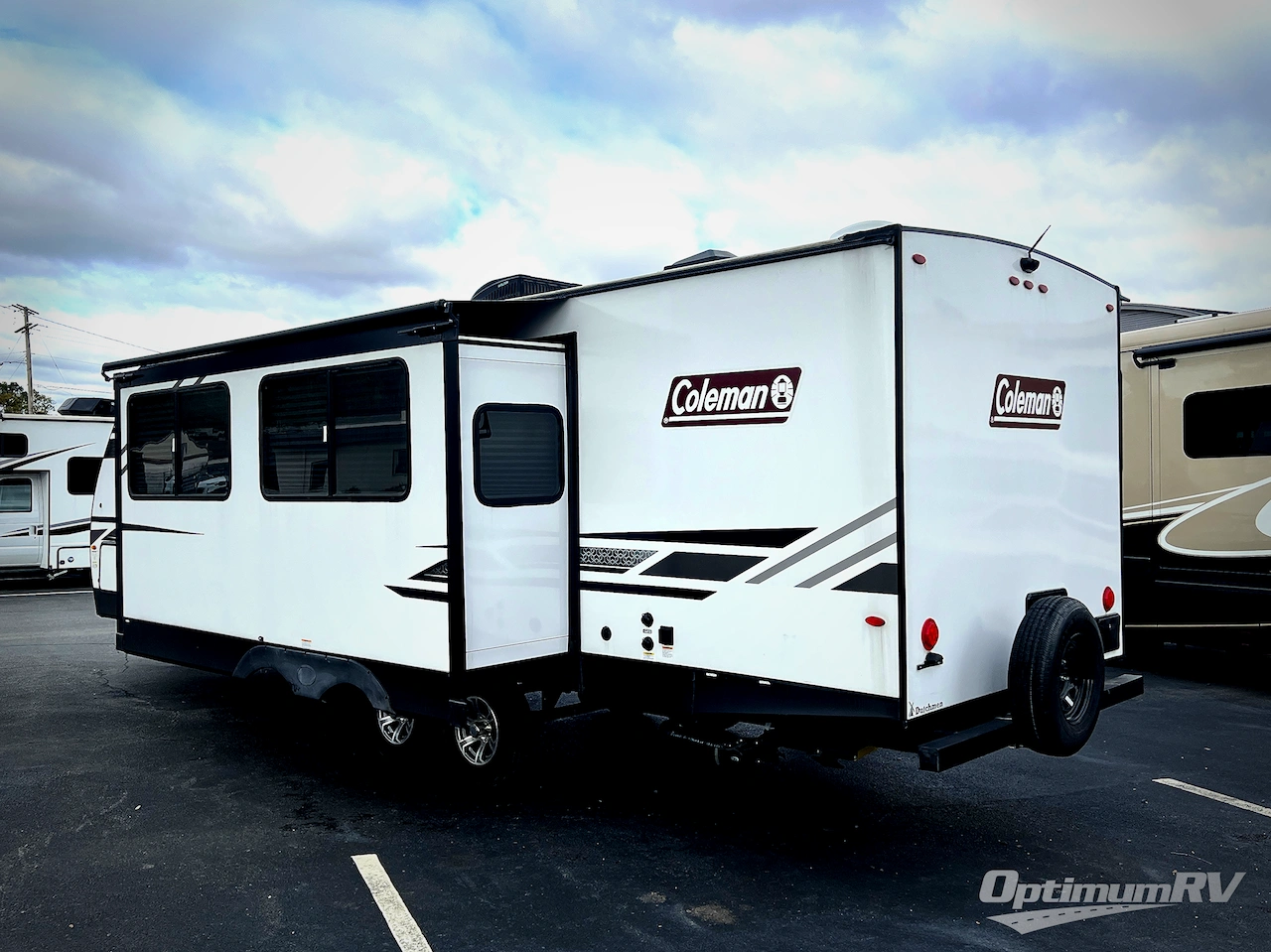 2023 Dutchmen Coleman Light 2755BH Photo 3