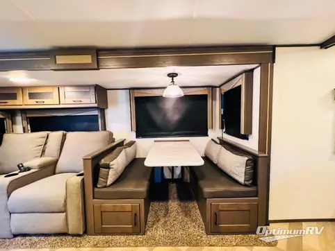 2021 Cruiser Twilight Signature TWS 2620 RV Photo 2
