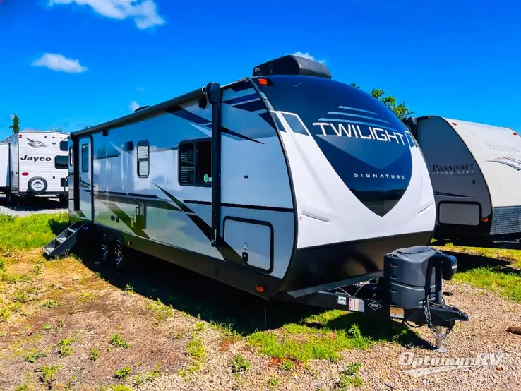 2021 Cruiser Twilight Signature TWS 2620 RV Photo 1