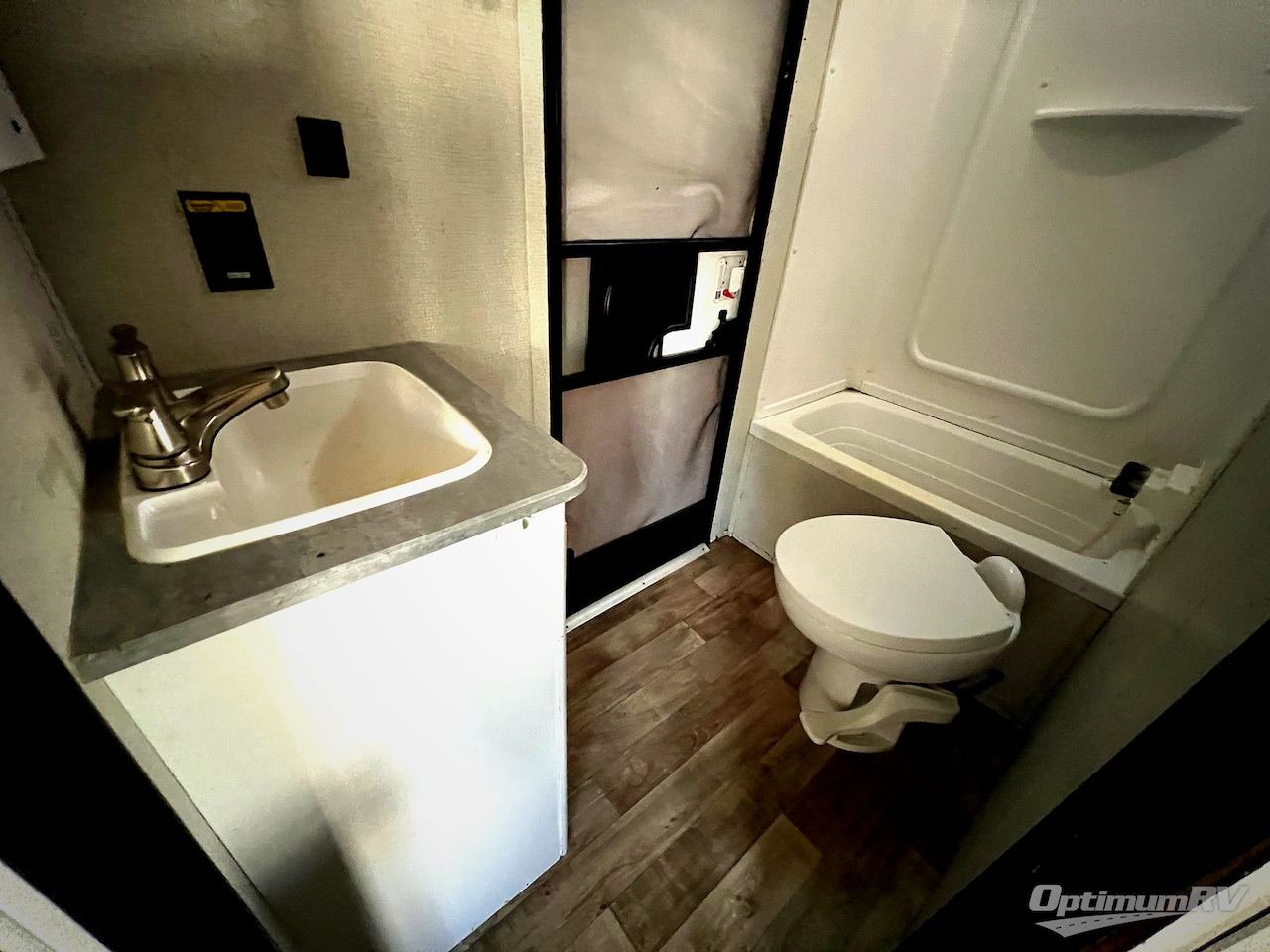 2022 Keystone Hideout 272BH Photo 15