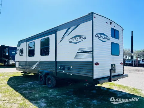 2022 Olympia Olympia 26BHS RV Photo 3