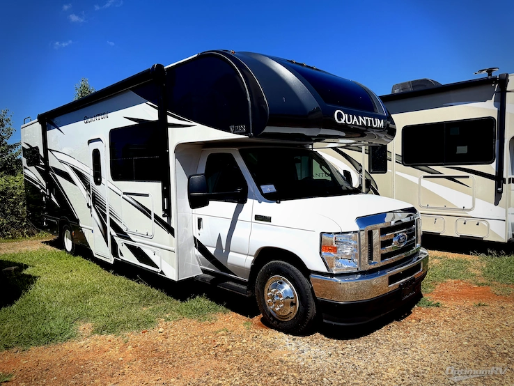 2023 Thor Quantum WS31 RV Photo 1