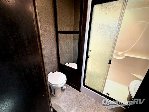 2020 Heartland ElkRidge 38FLIK RV Photo 4