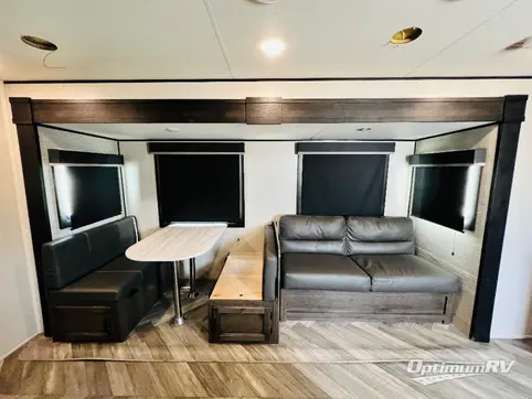 2022 Olympia Olympia 26BHS RV Photo 2