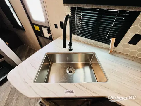 2022 Olympia Olympia 26BHS RV Photo 3