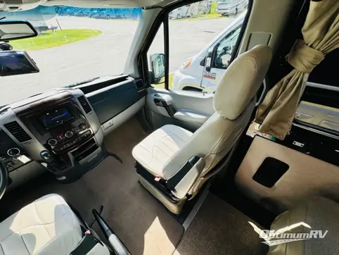 2014 Airstream Interstate Interstate Lounge RV Photo 2