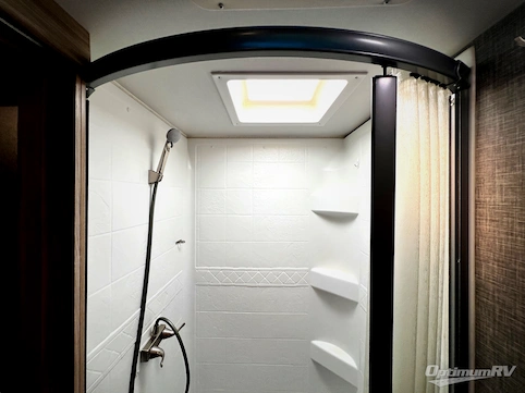 2021 Winnebago Towables Micro Minnie 2108DS RV Photo 4