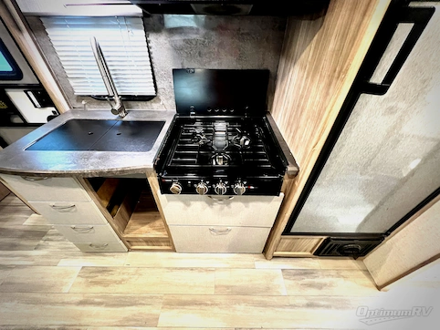 2021 Winnebago Towables Micro Minnie 2108DS RV Photo 3