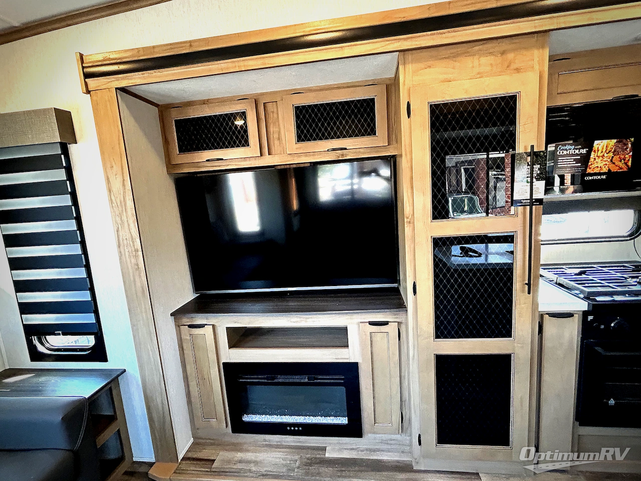 2024 Forest River Sabre 36FLX Photo 7