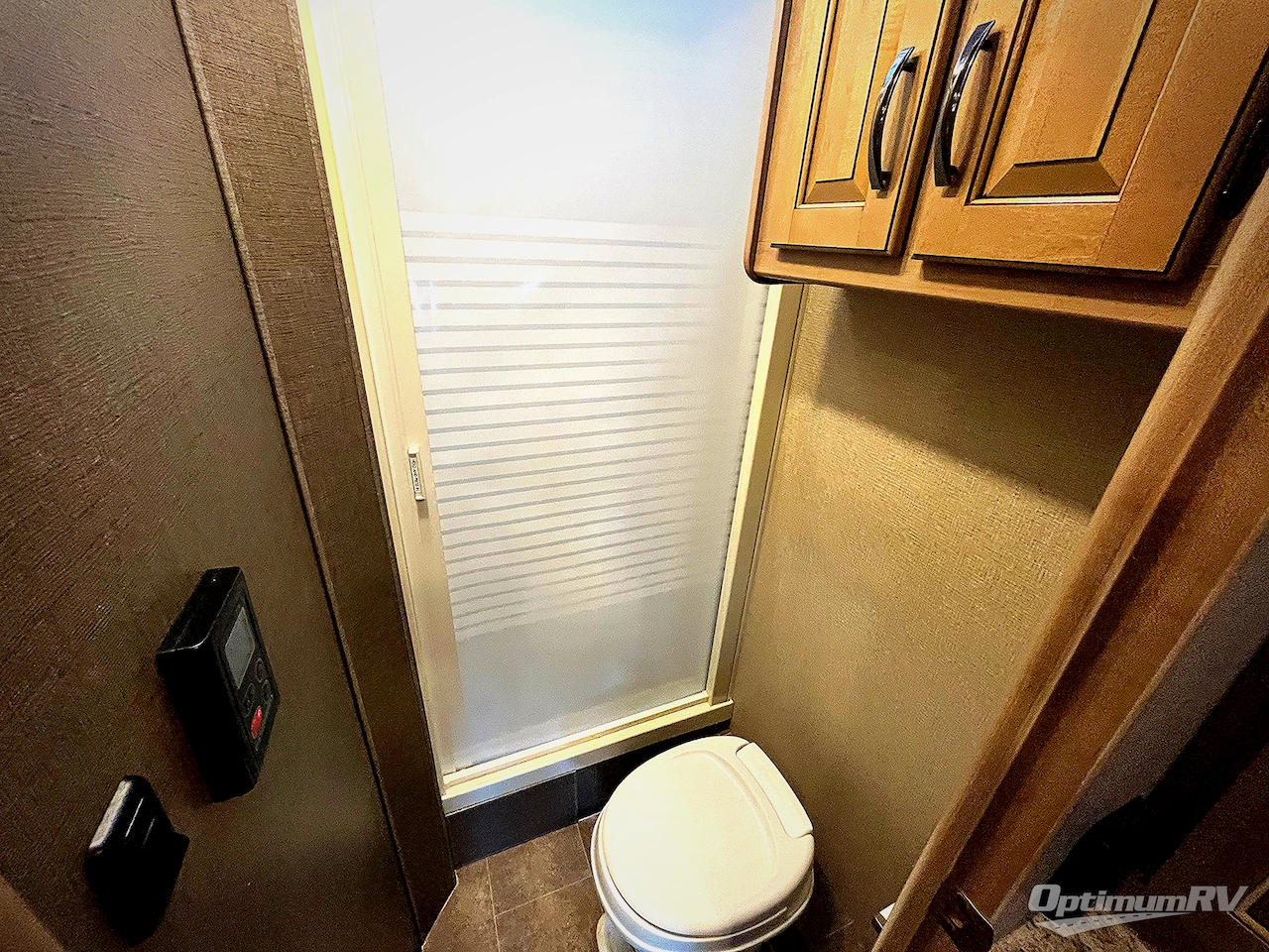 2018 Thor Chateau Sprinter 24WS Photo 12
