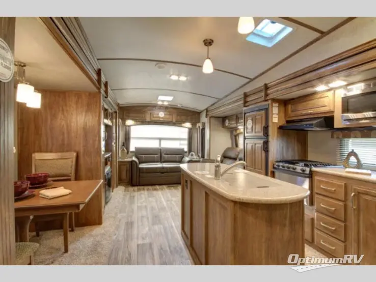 2018 Keystone Laredo 298SRL RV Photo 1