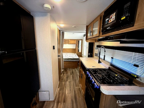 2023 Forest River Cherokee Grey Wolf 20RDSE RV Photo 2