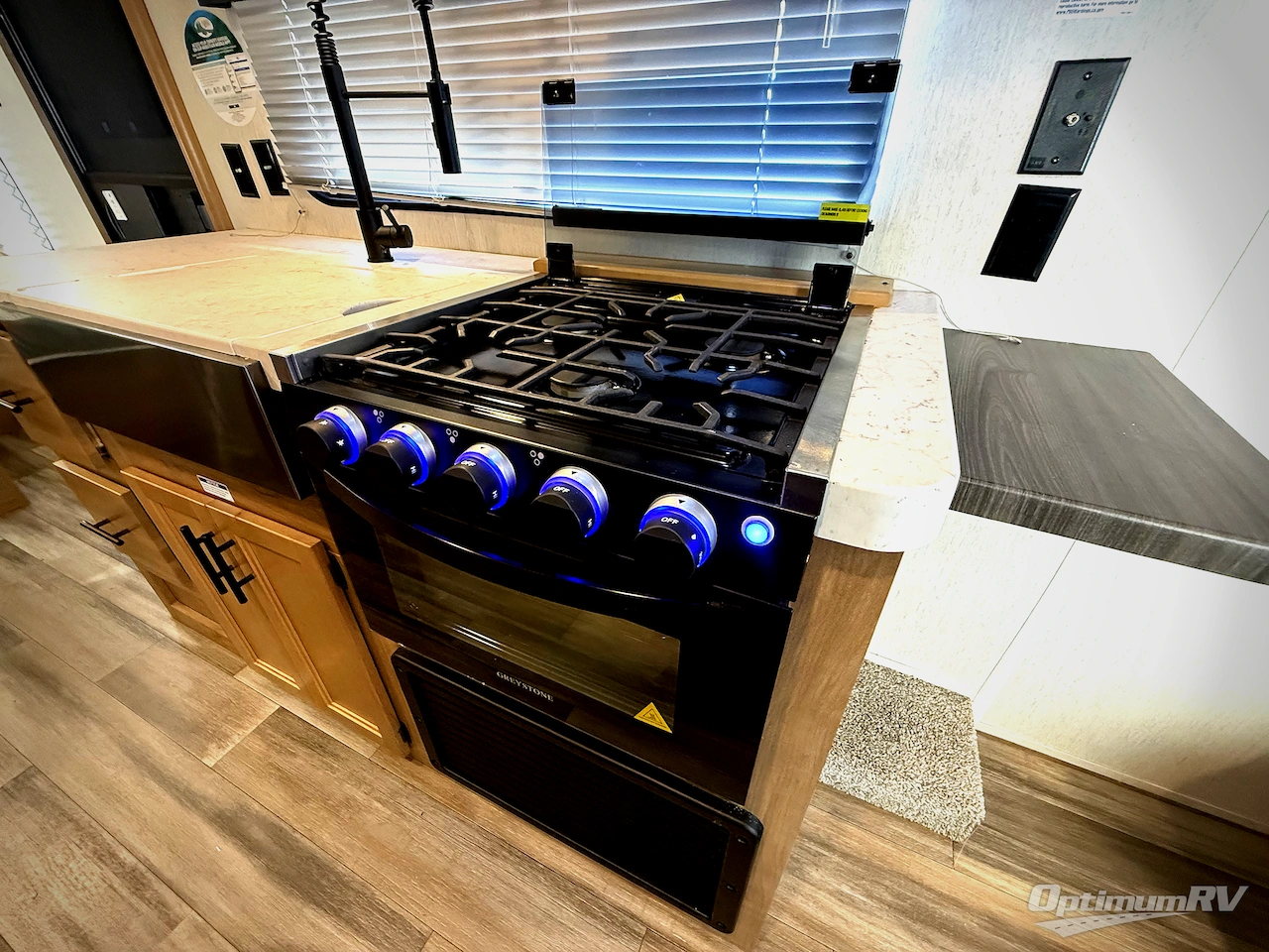 2023 Forest River Cherokee Grey Wolf 20RDSE Photo 12