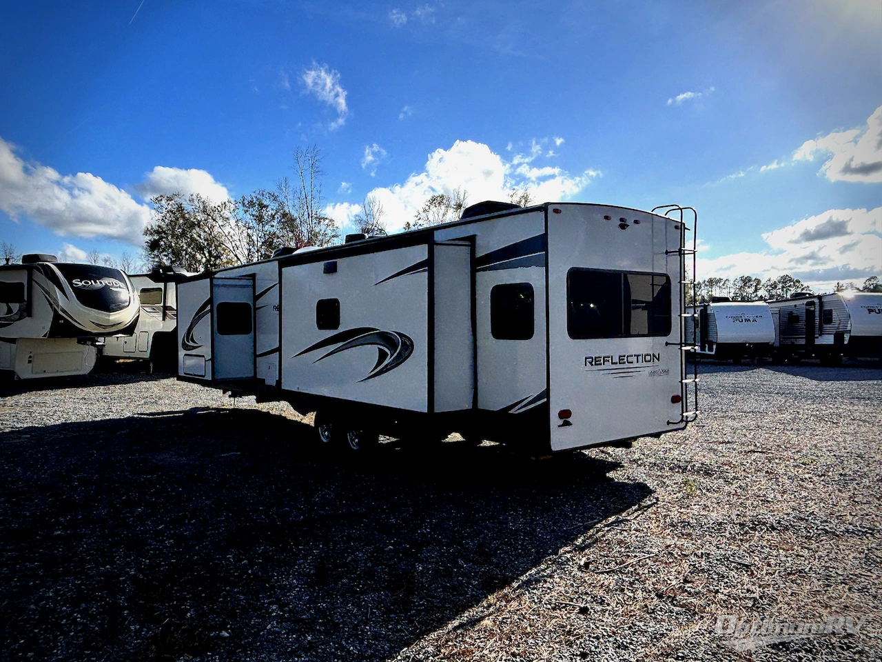 2022 Grand Design Reflection 315RLTS Photo 3