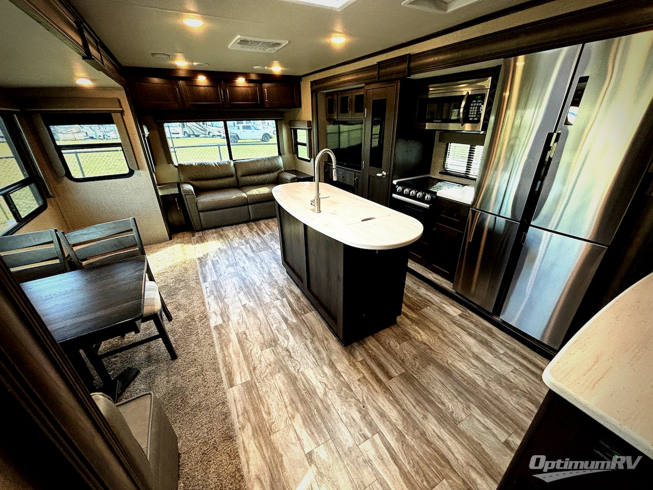 2022 Grand Design Reflection 315RLTS Photo 4