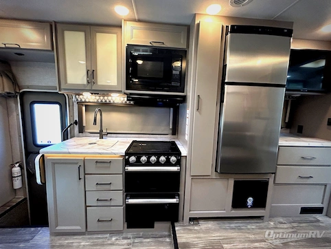 2023 Thor Geneva 25VA RV Photo 2