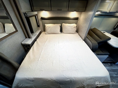 2023 Thor Geneva 25VA RV Photo 4