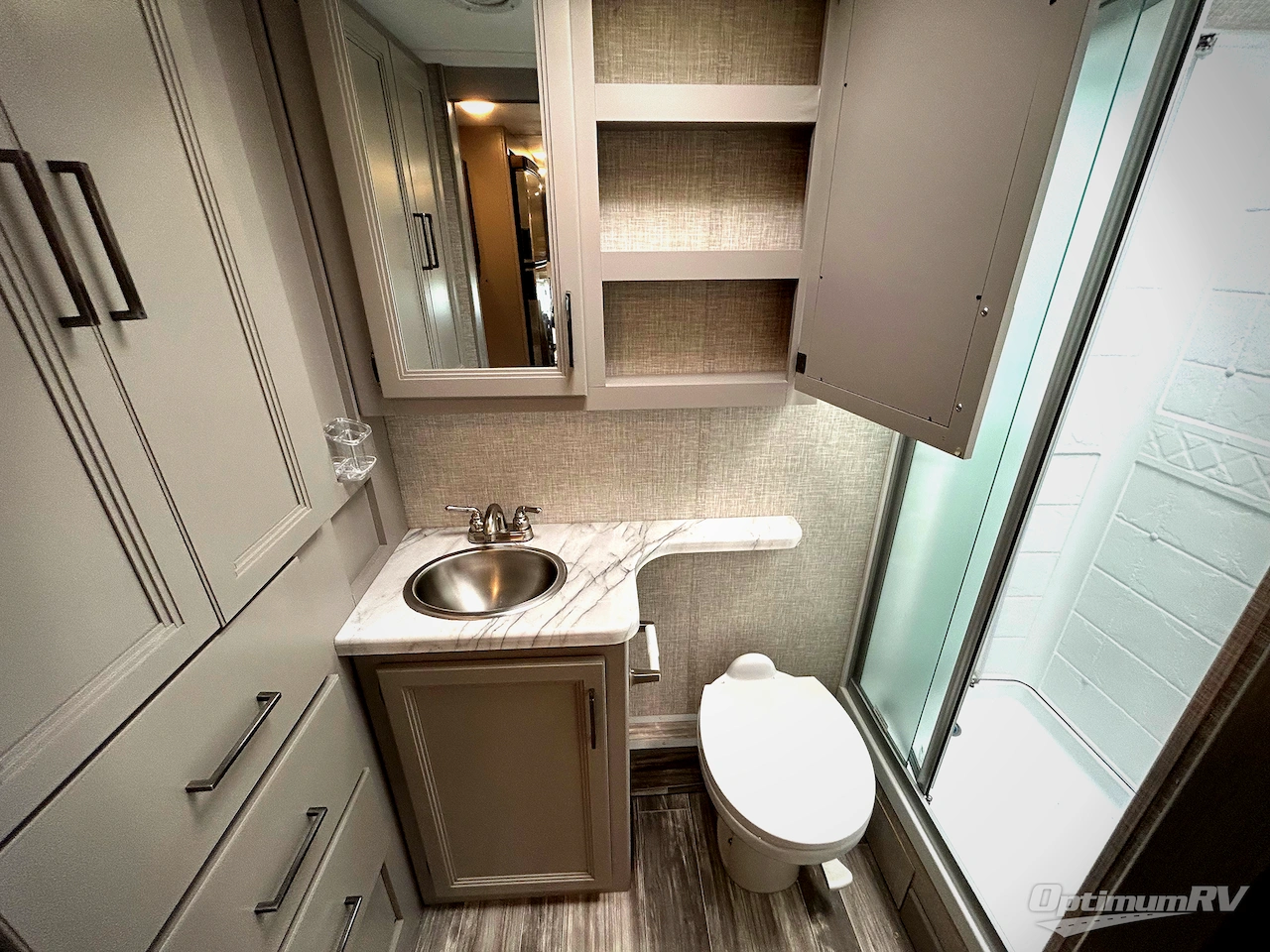 2023 Thor Geneva 25VA Photo 18