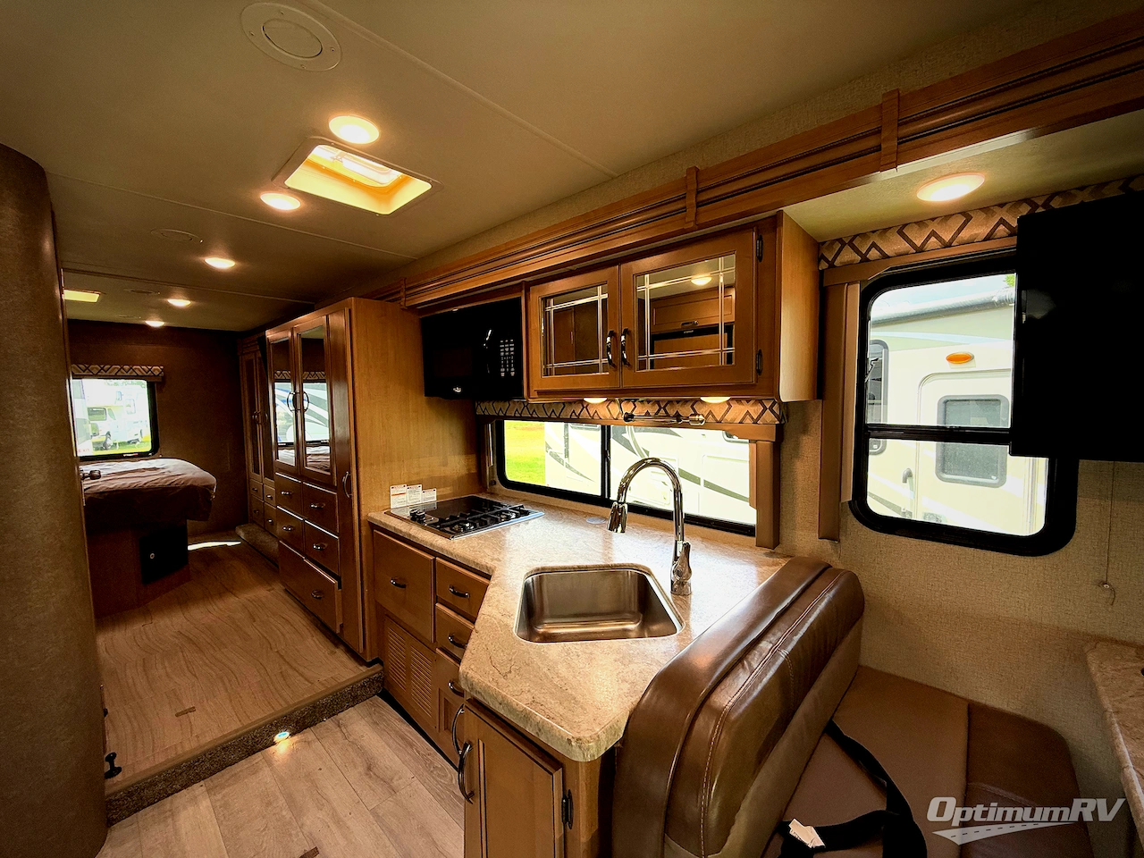 2020 Thor Quantum SE SE31 Ford Photo 8