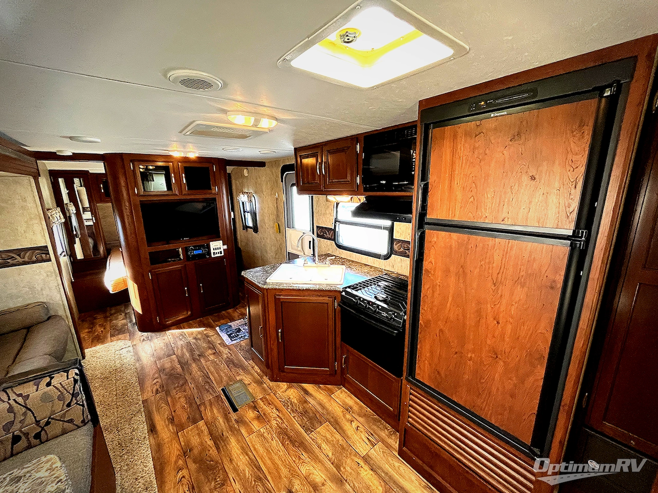 2015 Keystone Passport 2810BH Grand Touring Photo 7