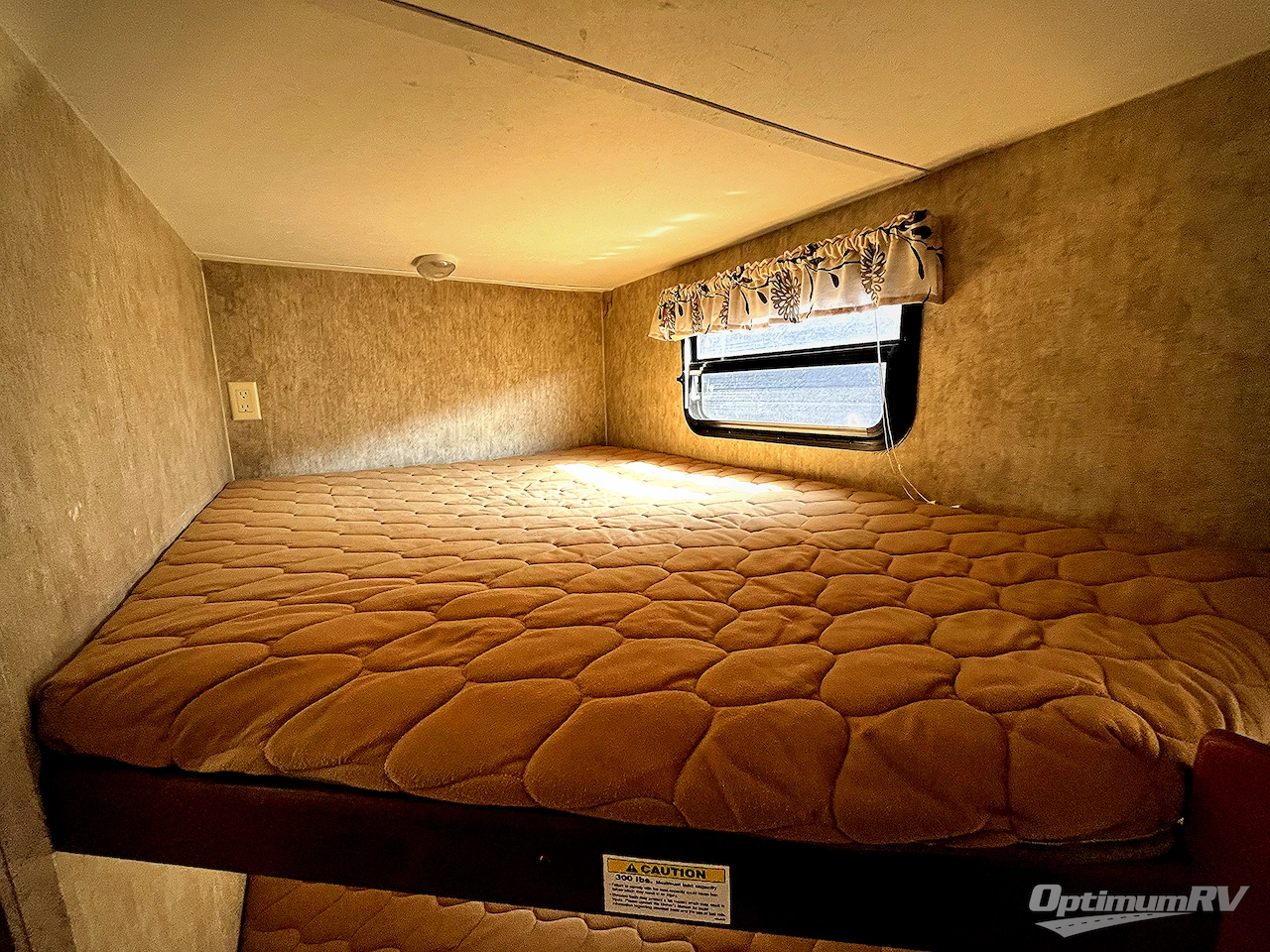 2015 Keystone Passport 2810BH Grand Touring Photo 10