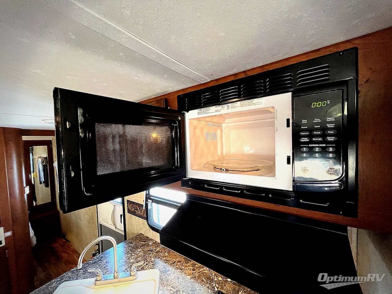 2015 Keystone Passport 2810BH Grand Touring Photo 20