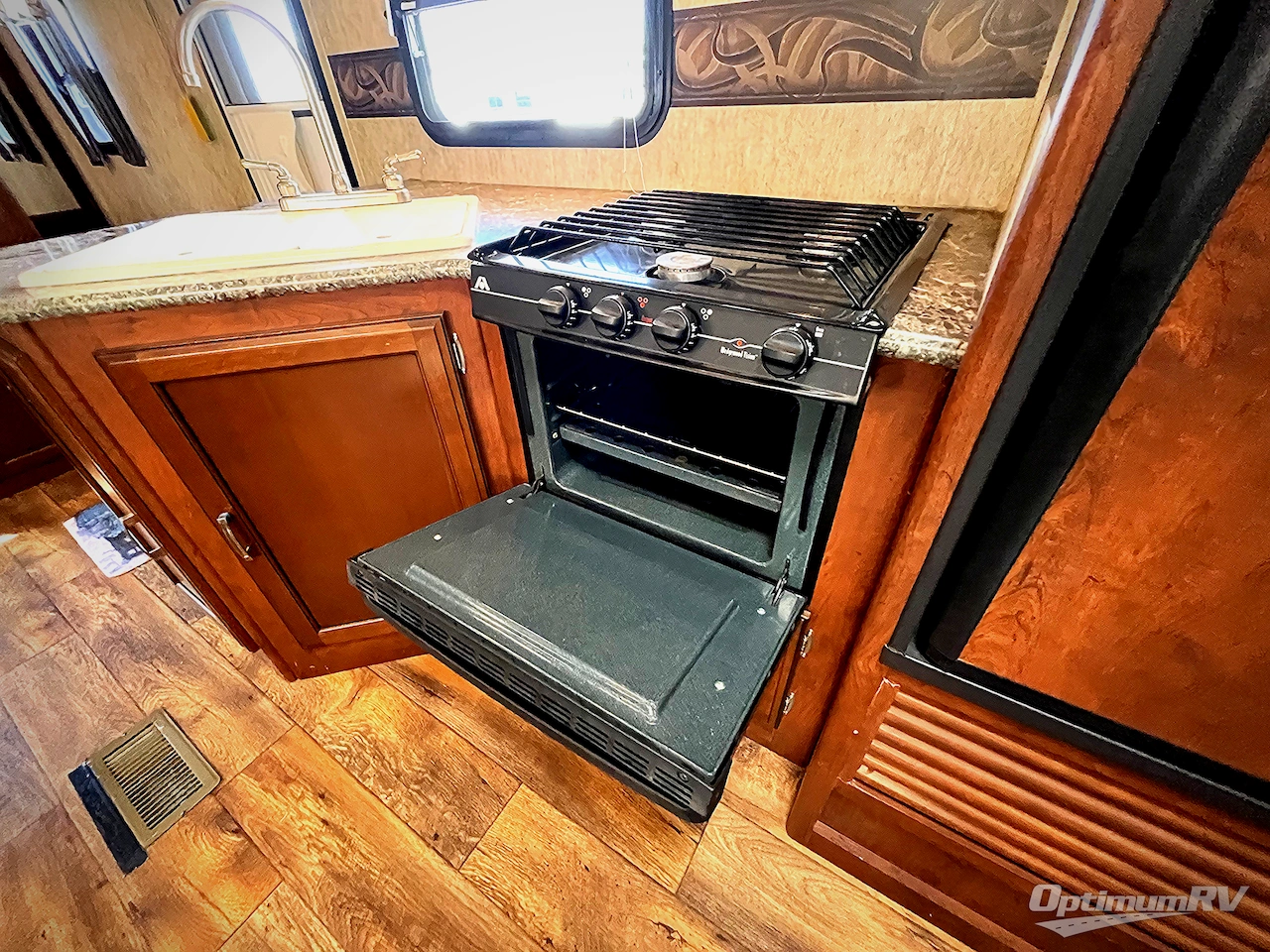 2015 Keystone Passport 2810BH Grand Touring Photo 22