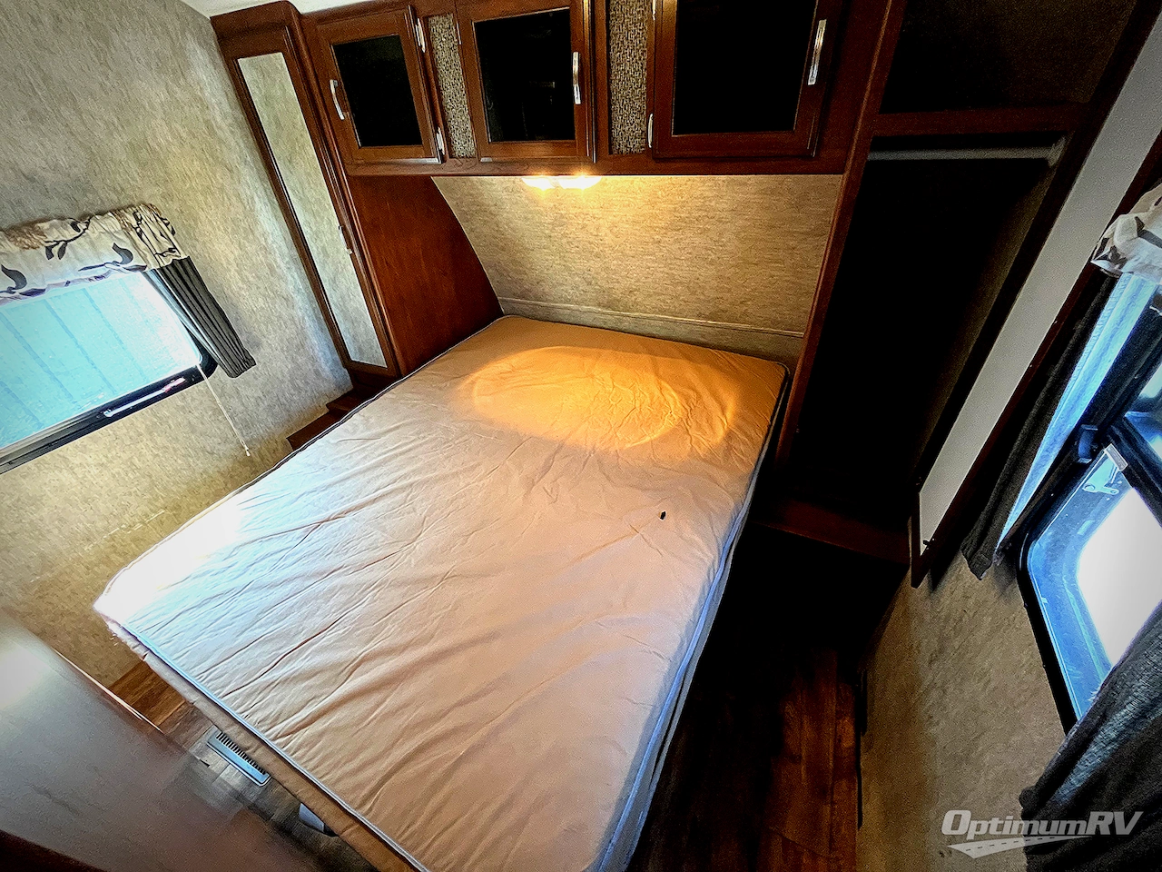 2015 Keystone Passport 2810BH Grand Touring Photo 29
