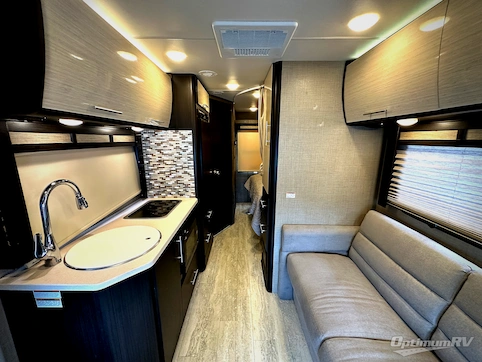 2017 Thor Gemini 23TB RV Photo 2