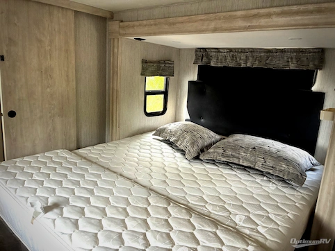 2022 Forest River Sierra 391FLRB RV Photo 4