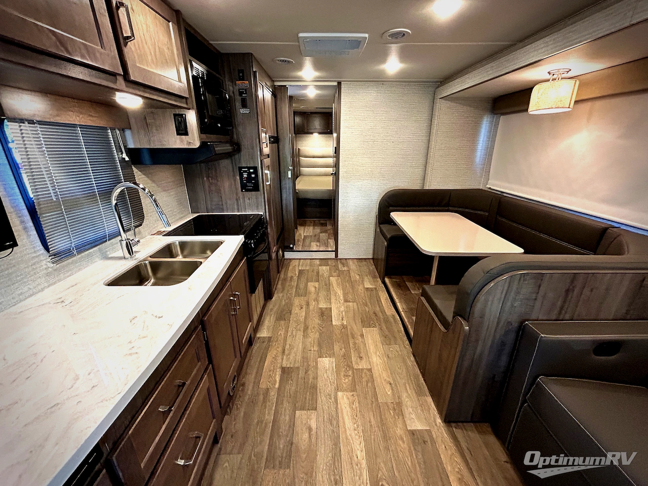 2025 Winnebago Spirit 31K Photo 4