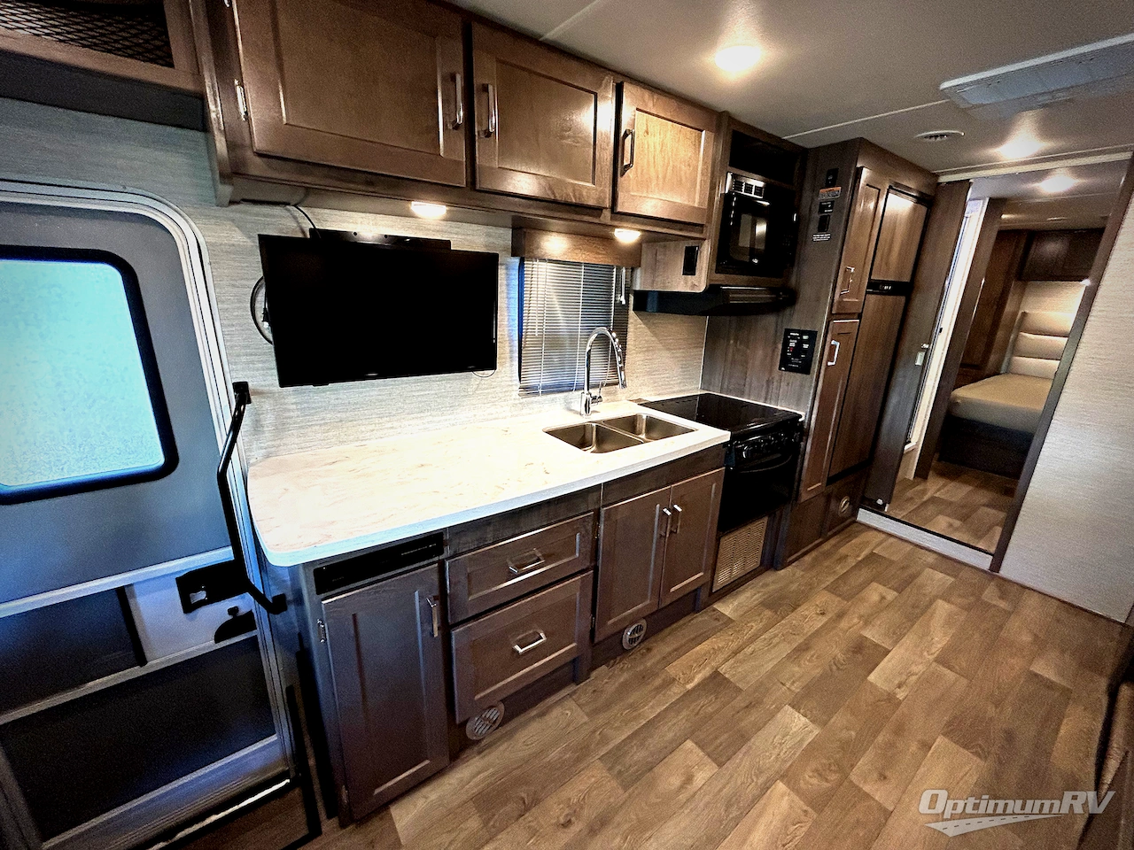 2025 Winnebago Spirit 31K Photo 12