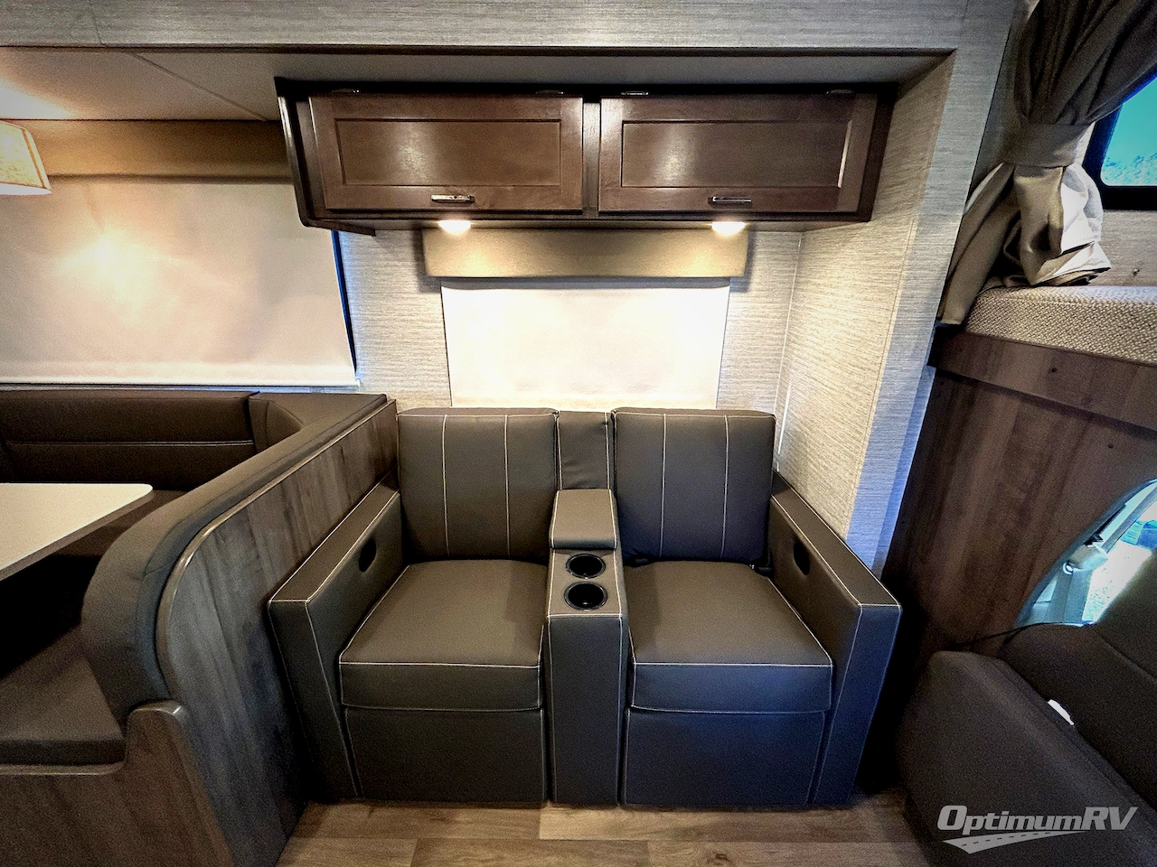 2025 Winnebago Spirit 31K Photo 14