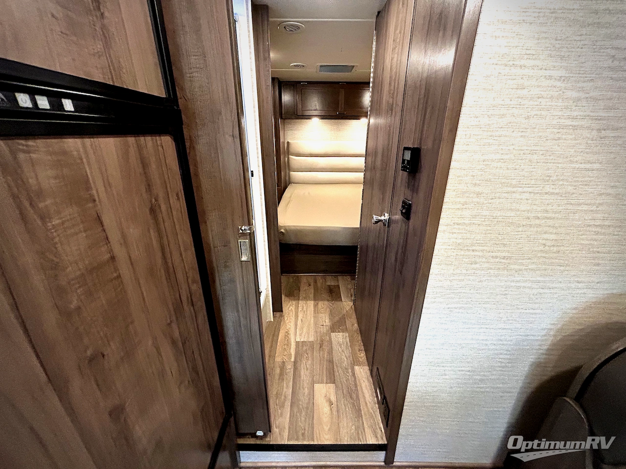 2025 Winnebago Spirit 31K Photo 16