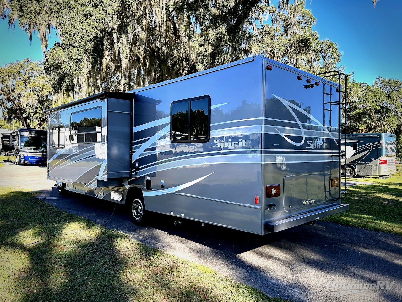 2025 Winnebago Spirit 31K Photo 3