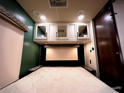 2018 Jayco Greyhawk 31FS RV Photo 4