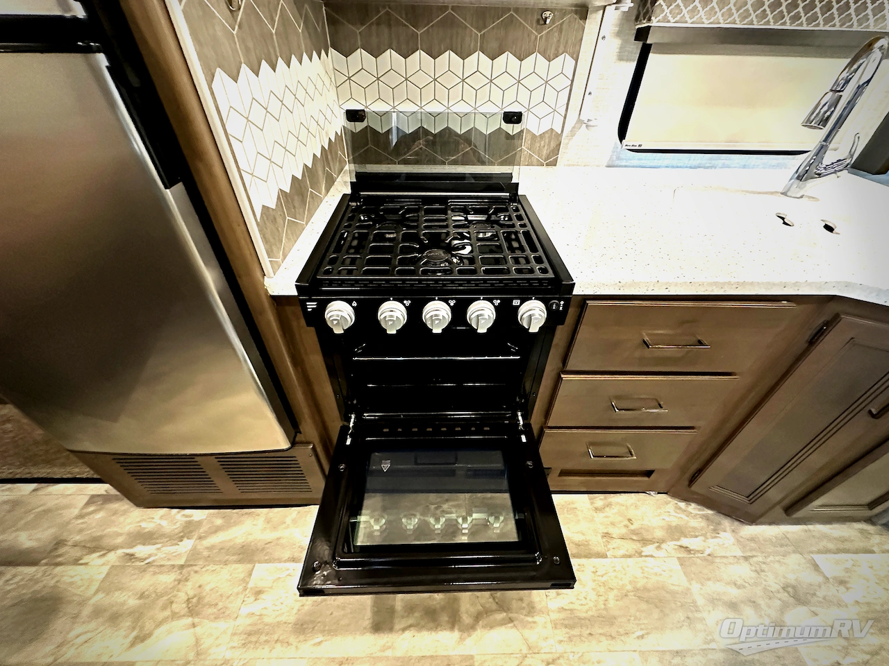 2022 Thor Windsport 29M Photo 15