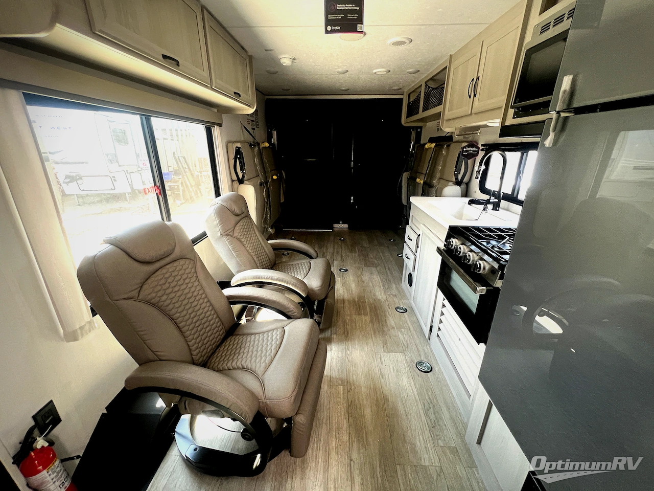 2027 Coachmen Catalina Trail Blazer 26TH Photo 4