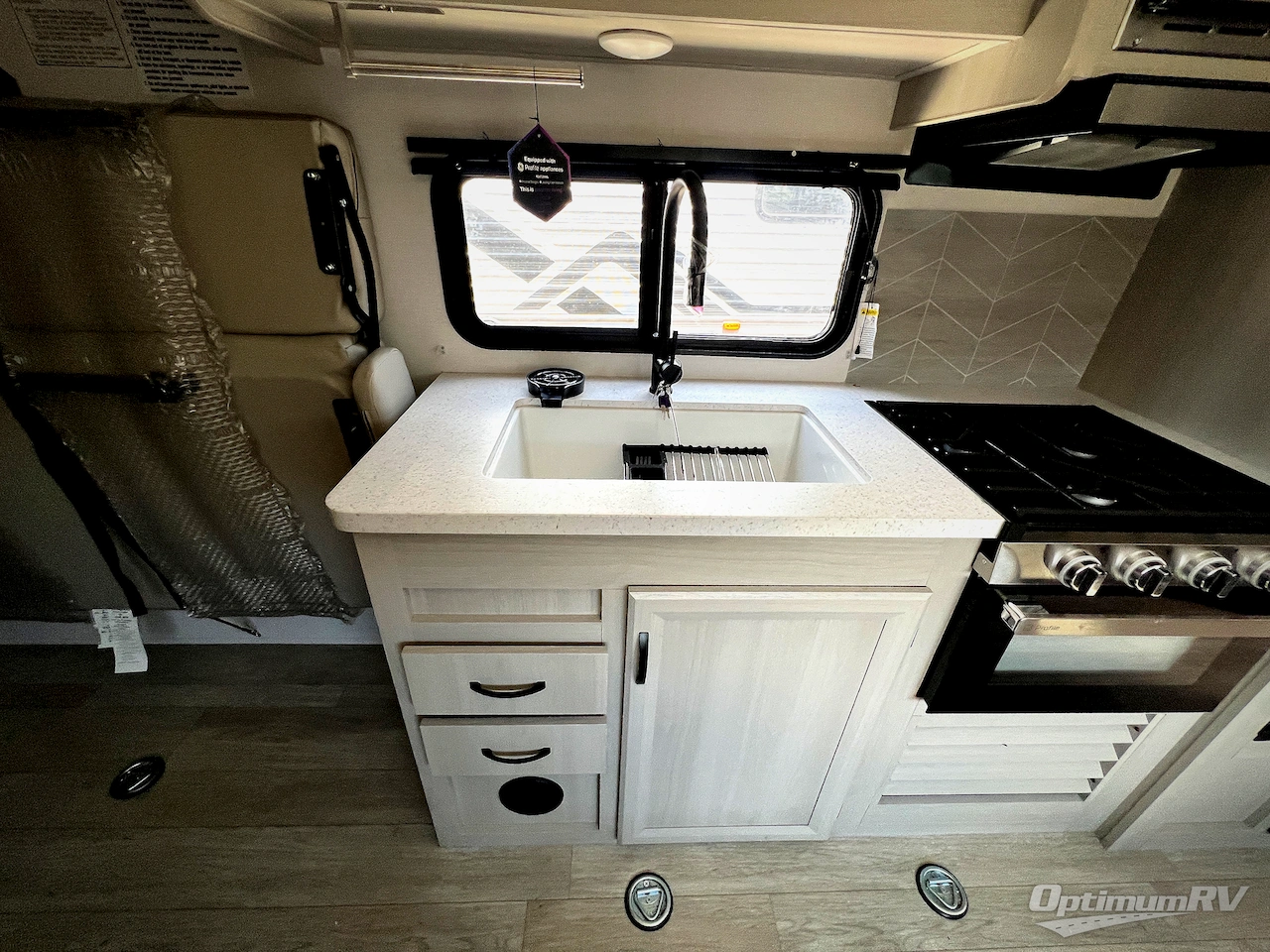 2027 Coachmen Catalina Trail Blazer 26TH Photo 10