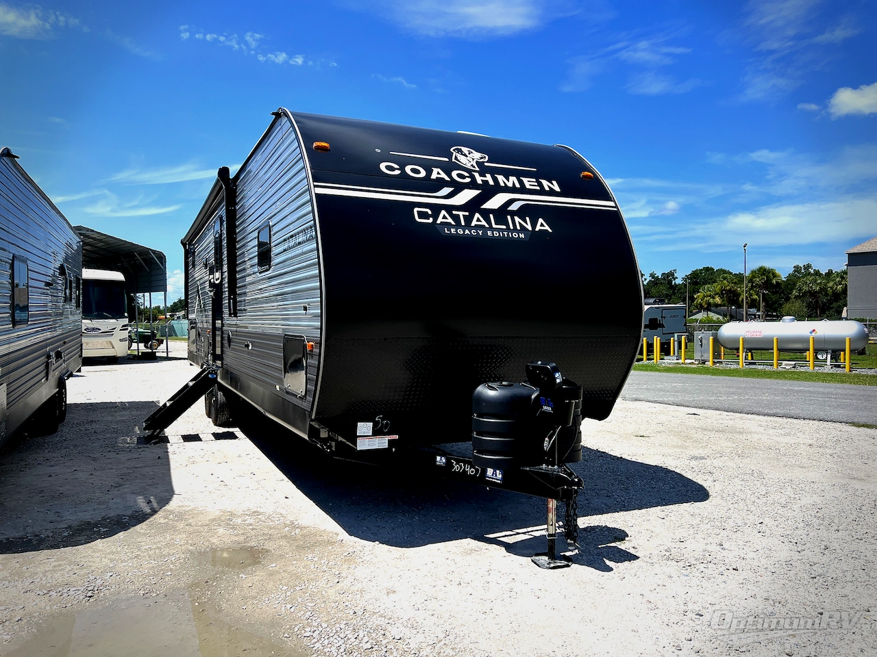 2027 Coachmen Catalina Legacy Edition 293TQBSCK Photo 1